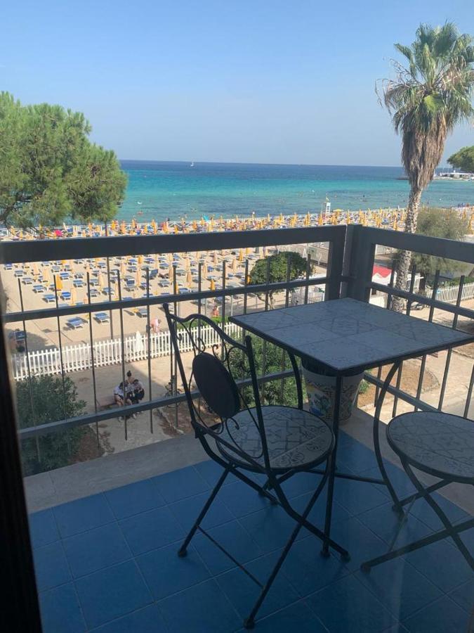 Rocca Mondello Rooms, Beach And Sea Palermo Bagian luar foto